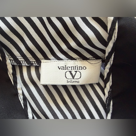 Rare Vintage Valentino Intimo Black and White Striped Robe, Made in USA, Small - Picture 2 of 8